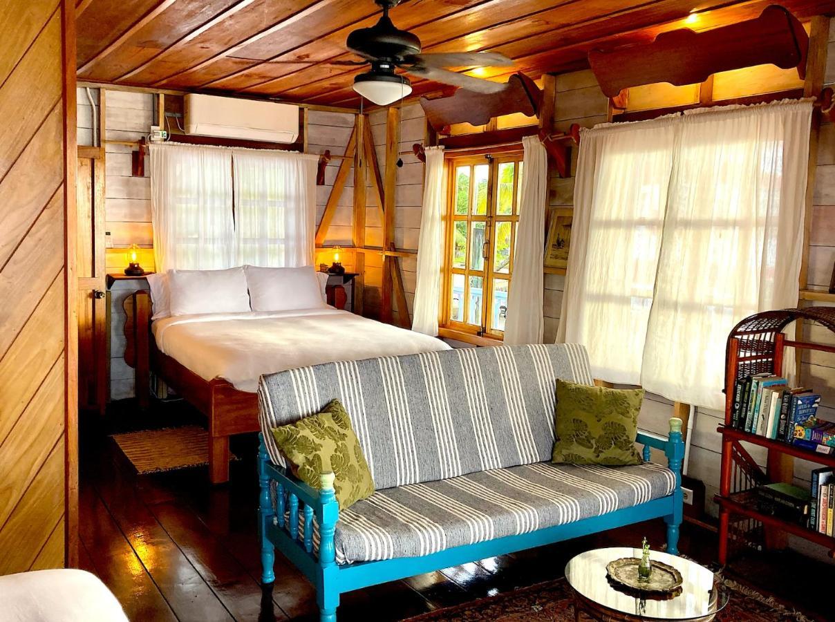Casa Acuario Boutique Hotel Bocas Town Exterior foto